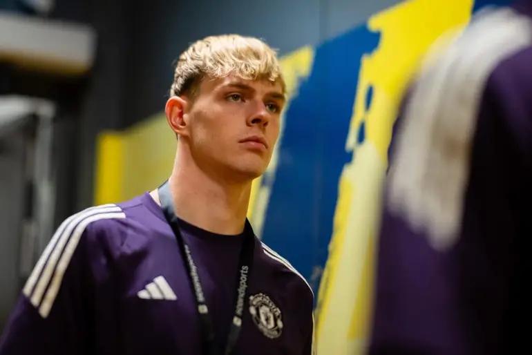 在滕哈格麾, zbhs, 他为曼联一