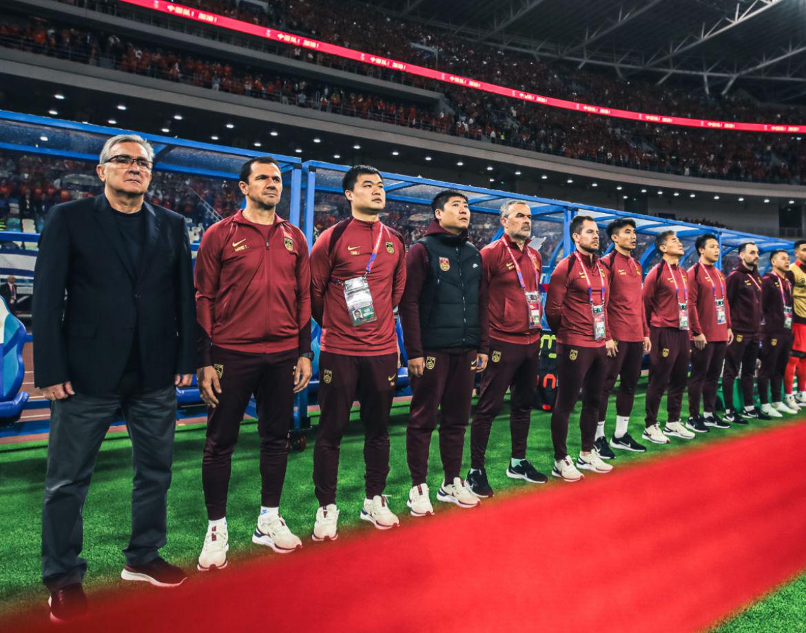 外教呢, 足球不适合 外教呢, 足球不适合